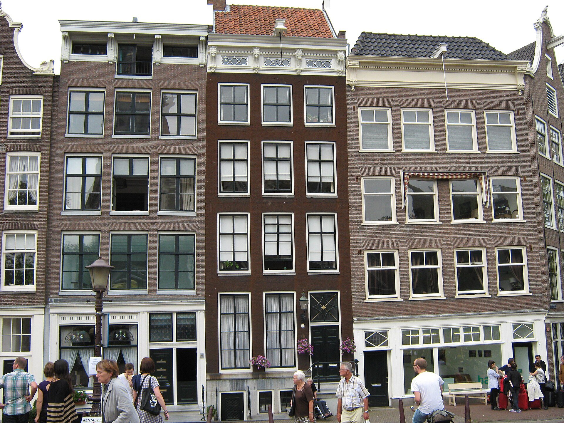 Giebelhäuser an der Bloemgracht im Amsterdamer Jordaan-Viertel
