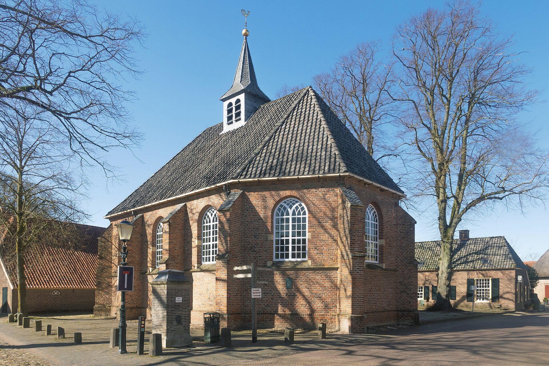 Die ehemalige Schlosskapelle von Bronkhorst aus dem 14. Jahrhundert