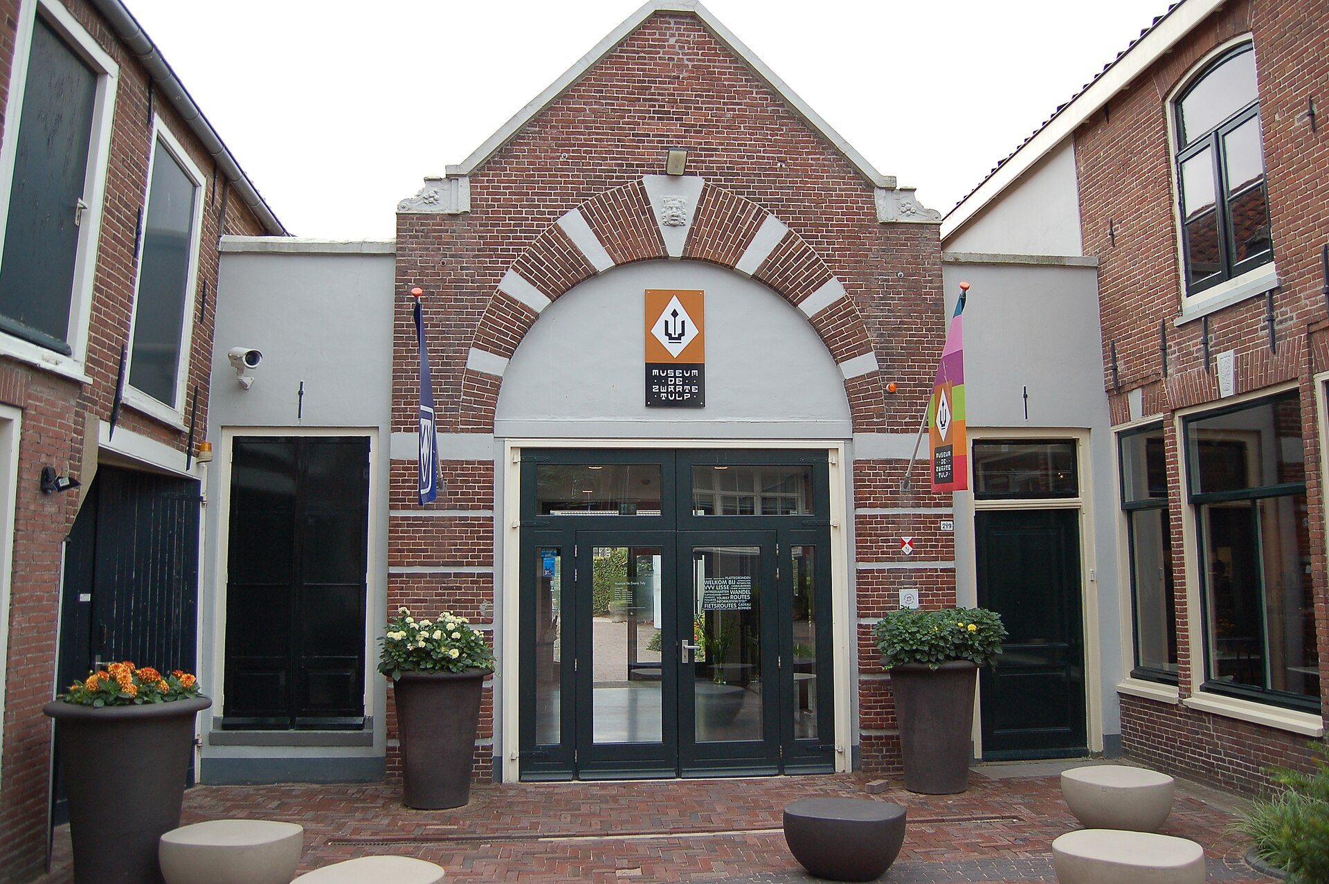 Eingang des Museums De Zwarte Tulp zur Blumenzwiebelgeschichte in Lisse